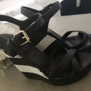 **BURBERRY**  B&W WHELAN PLATFORM WAGE / 38